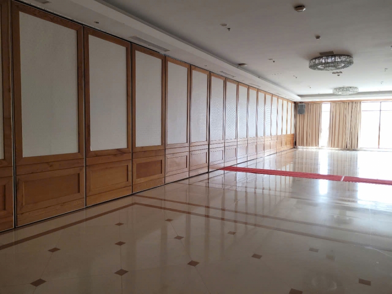 Vách ngăn di động ngăn phòng